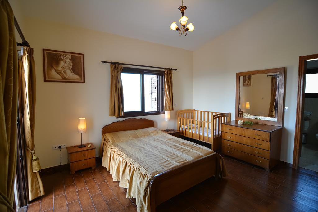 Kalli Villa Pomos Quarto foto