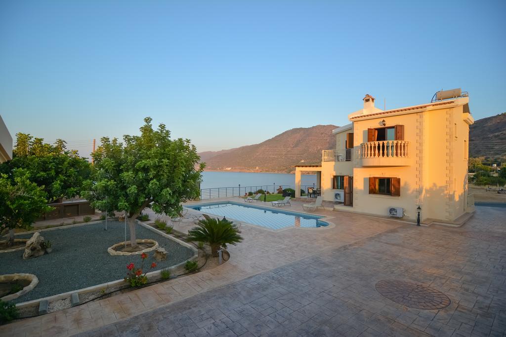 Kalli Villa Pomos Quarto foto
